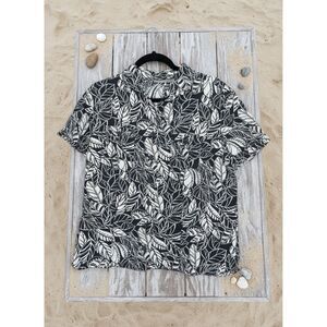 Croft & Barrow Tropical Leaf Print Top Size M Linen Cotton Black White Short
